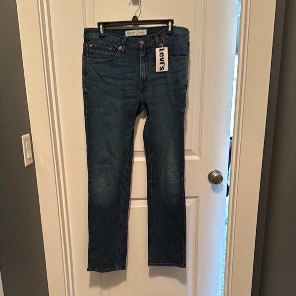 Levi's Slim Jeans in Deep Blue